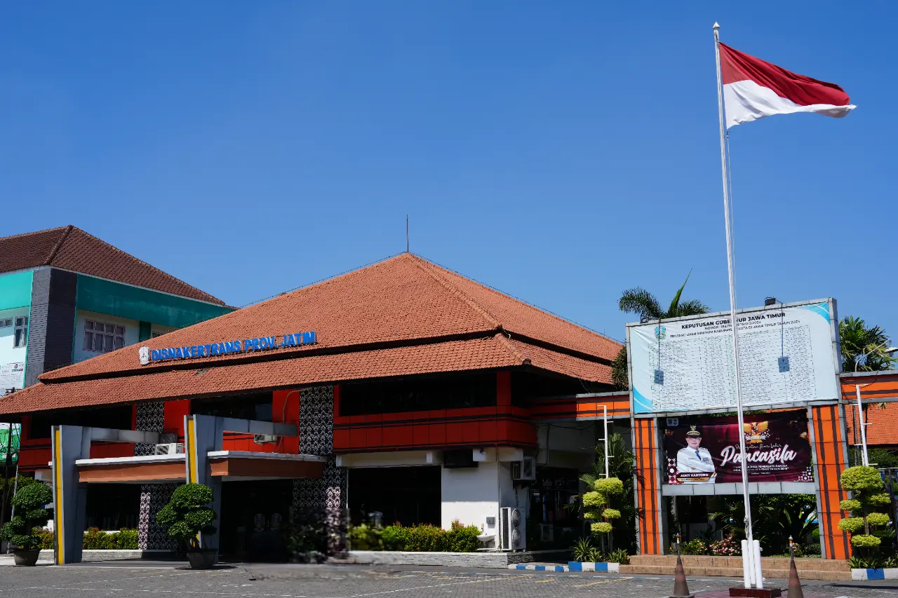 Dinas Tenaga Kerja Jawa Timur